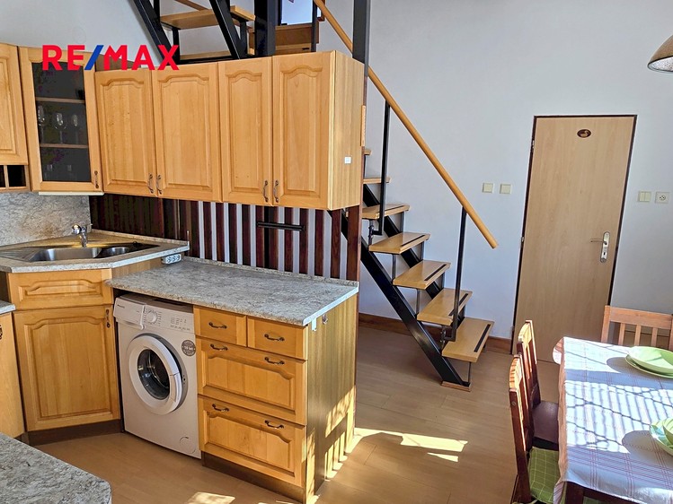 Prodej rodinného domu 128 m², pozemek 115 m² - foto 3