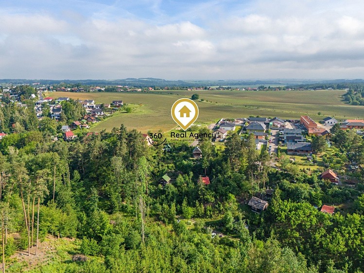 Prodej stavebního pozemku 1 187 m² - foto 6