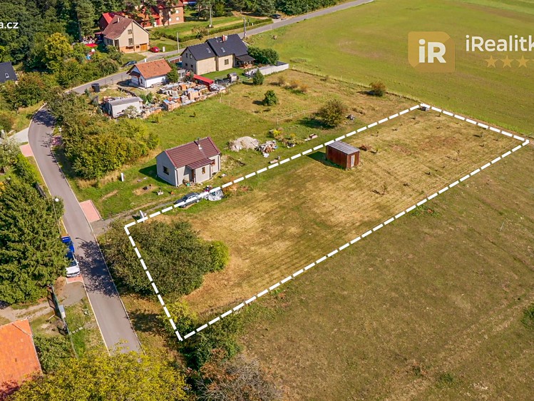 Prodej  stavebního pozemku 1 910 m² - foto 5