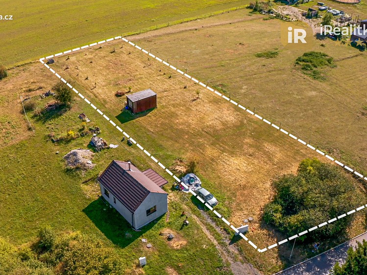 Prodej  stavebního pozemku 1 910 m² - foto 6