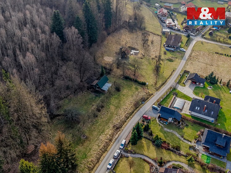 Prodej stavebního pozemku 693 m² - foto 2
