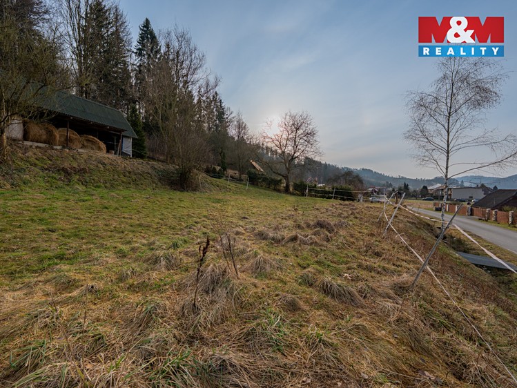 Prodej stavebního pozemku 693 m² - foto 4