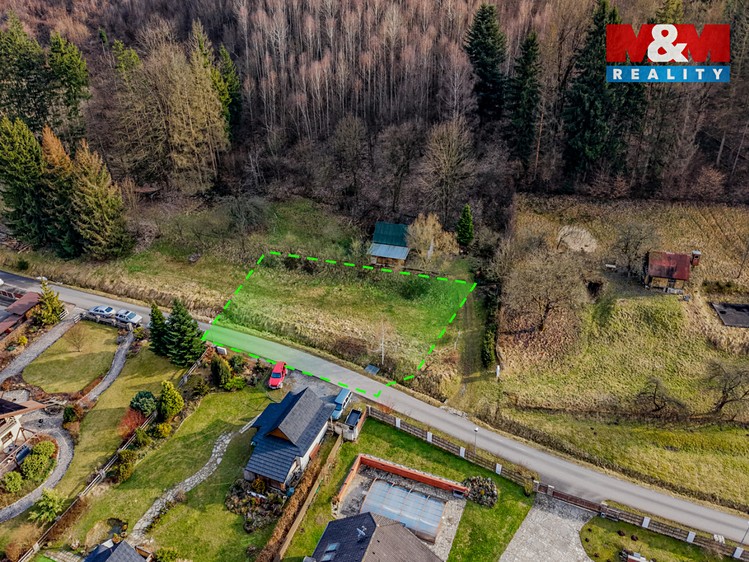 Prodej stavebního pozemku 693 m² - foto 7