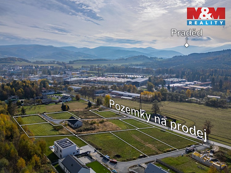 Prodej  stavebního pozemku 1 145 m² - foto 4