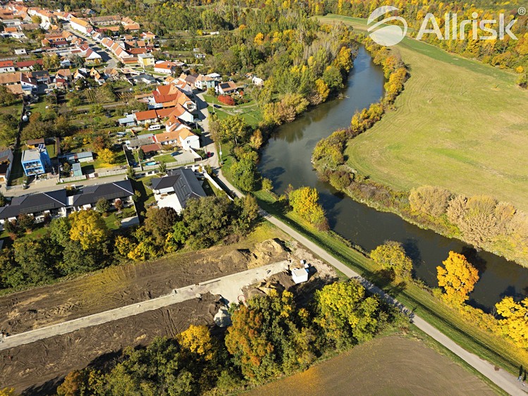 Prodej  stavebního pozemku 776 m² - foto 5