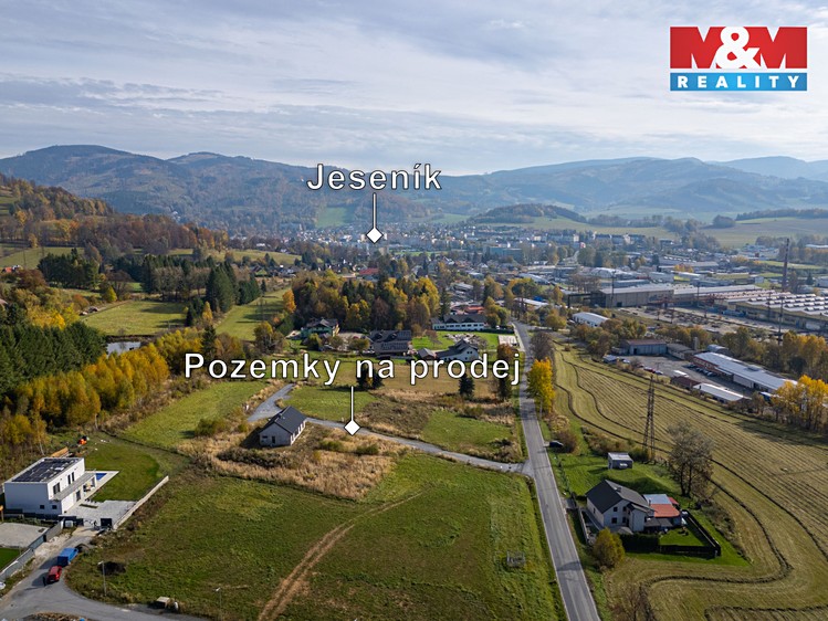 Prodej  stavebního pozemku 1 184 m² - foto 3