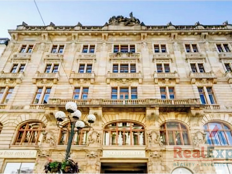 Pronájem kanceláře 630 m² - foto 3