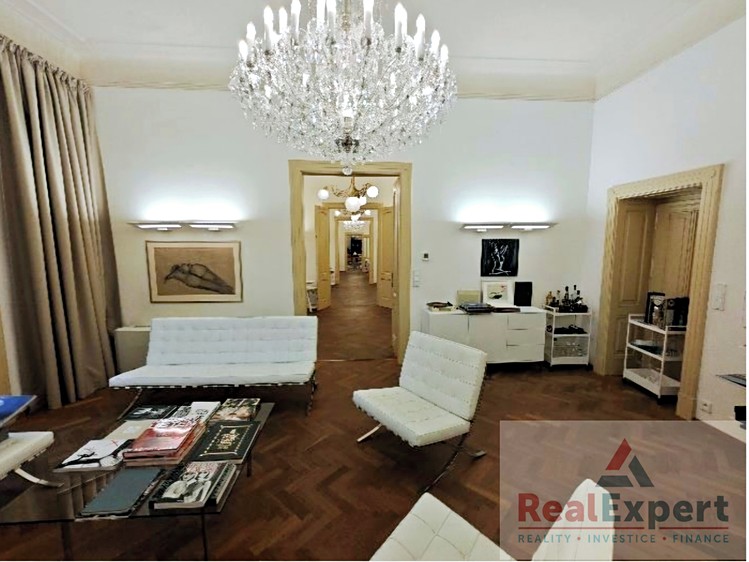 Pronájem kanceláře 630 m² - foto 6