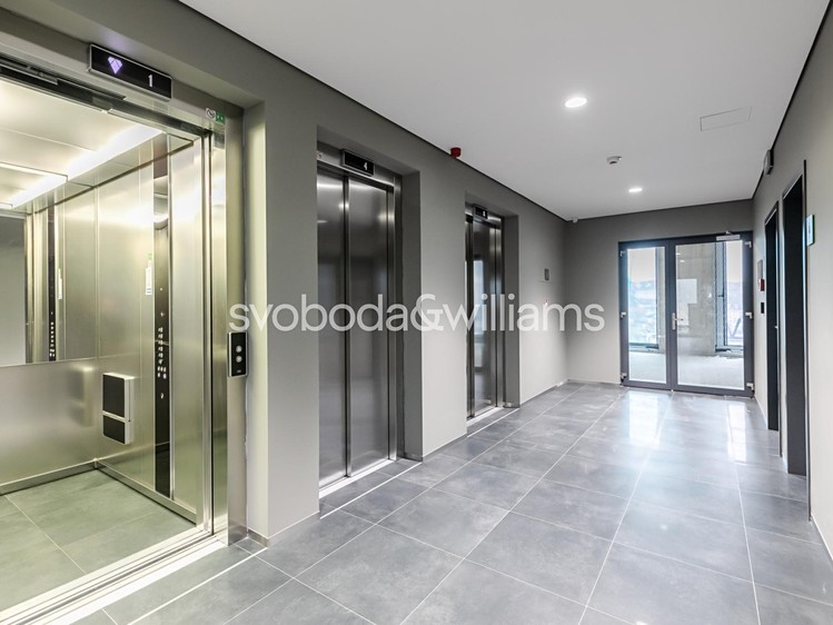 Pronájem kanceláře 188 m² - foto 6