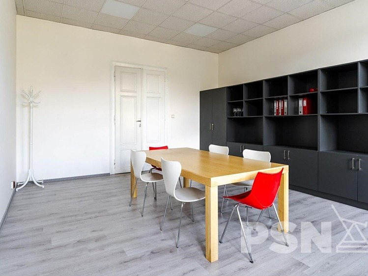 Pronájem kanceláře 30 m² - foto 3