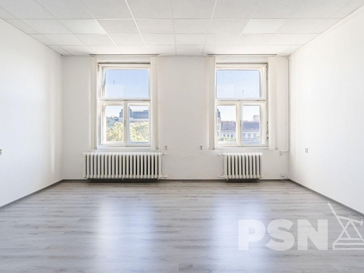 Pronájem kanceláře 30 m² - foto 5
