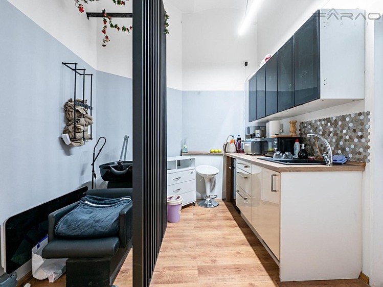 Pronájem obchodního prostoru 52 m² - foto 4