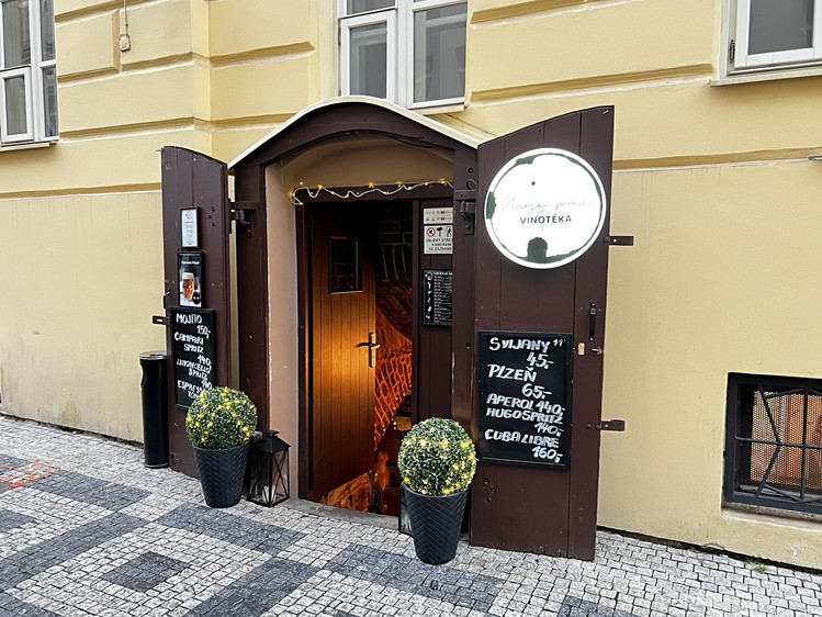 Pronájem restaurace 90 m² - foto 4