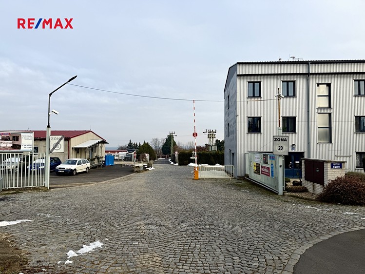 Prodej garáže 20 m² - foto 7