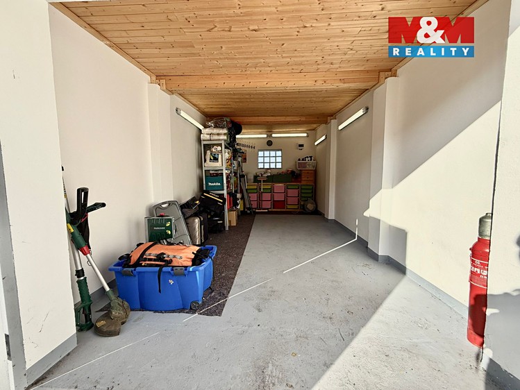 Prodej garáže 20 m² - foto 4