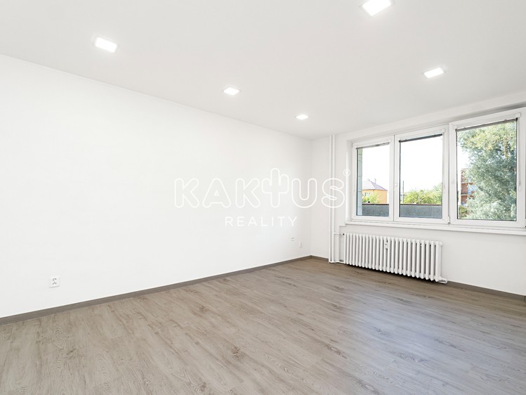 Pronájem bytu 1+1 36 m² - foto 5