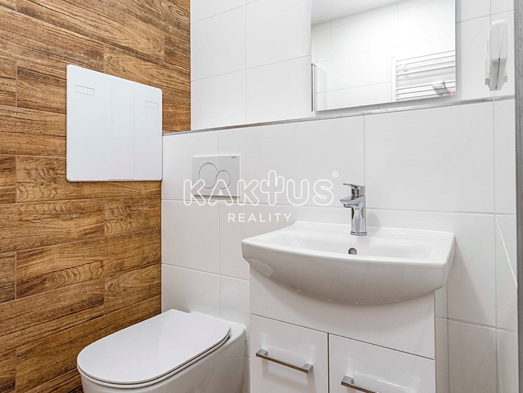 Pronájem bytu 1+1 36 m² - foto 7