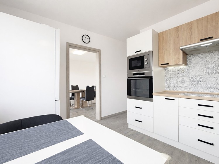 Pronájem bytu 4+1 87 m² (Jednopodlažní) - foto 5