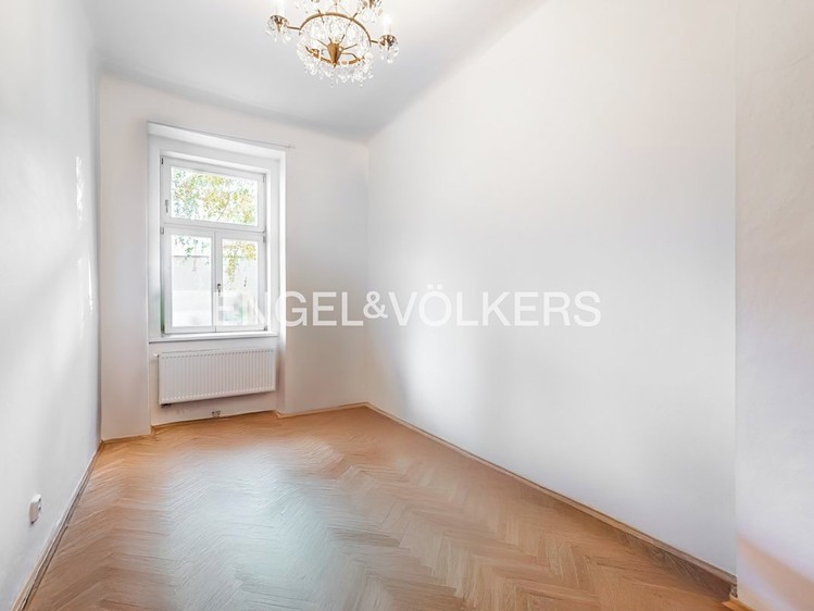 Pronájem bytu 3+1 70 m² - foto 2