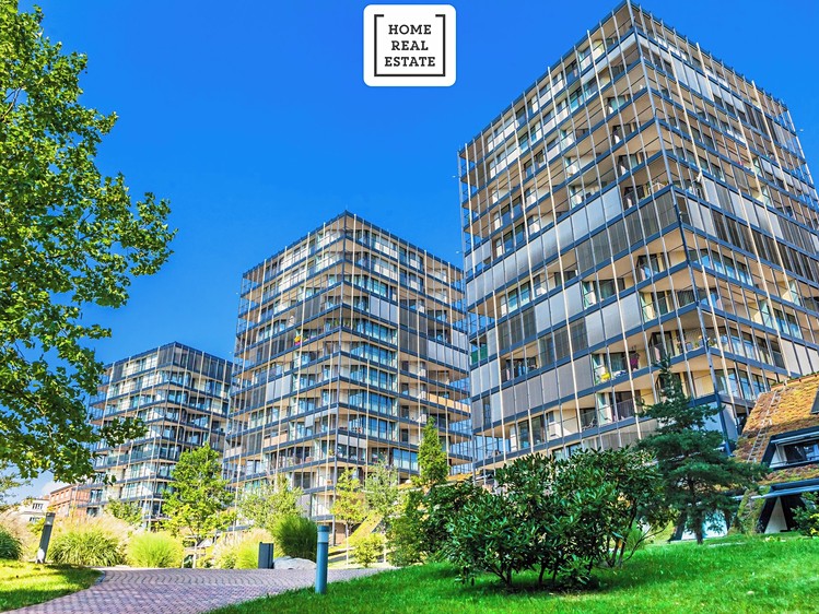 Pronájem bytu 1+kk 47 m² - foto 1