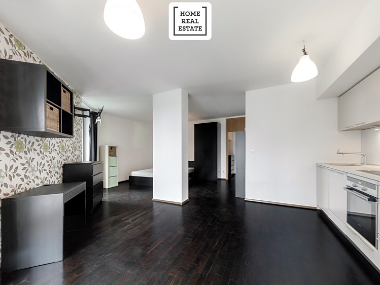 Pronájem bytu 1+kk 47 m² - foto 8