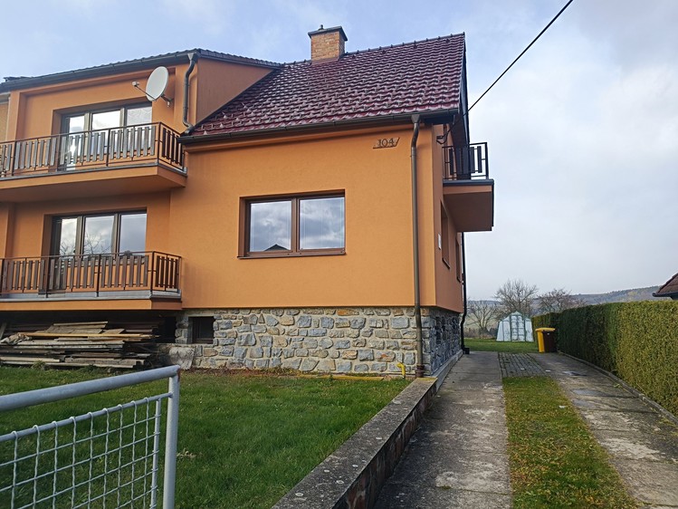 Pronájem bytu 3+1 85 m² (Mezonet) - foto 2