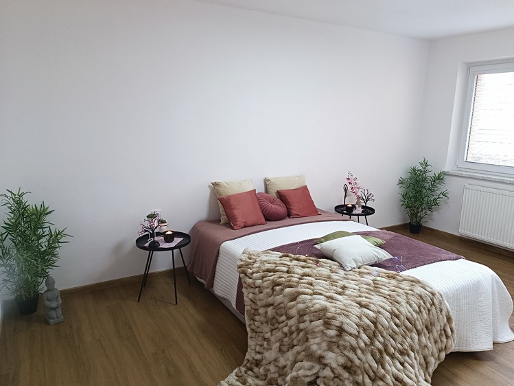 Pronájem bytu 3+1 85 m² (Mezonet) - foto 7