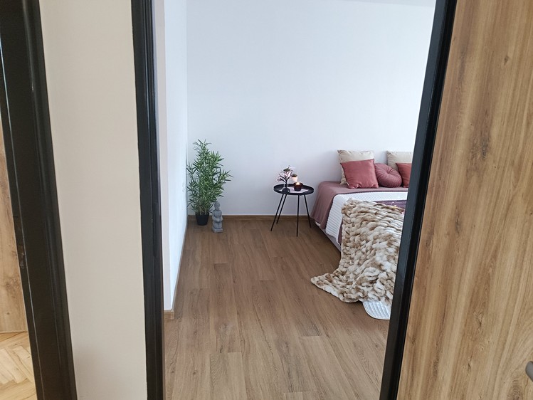 Pronájem bytu 3+1 85 m² (Mezonet) - foto 6