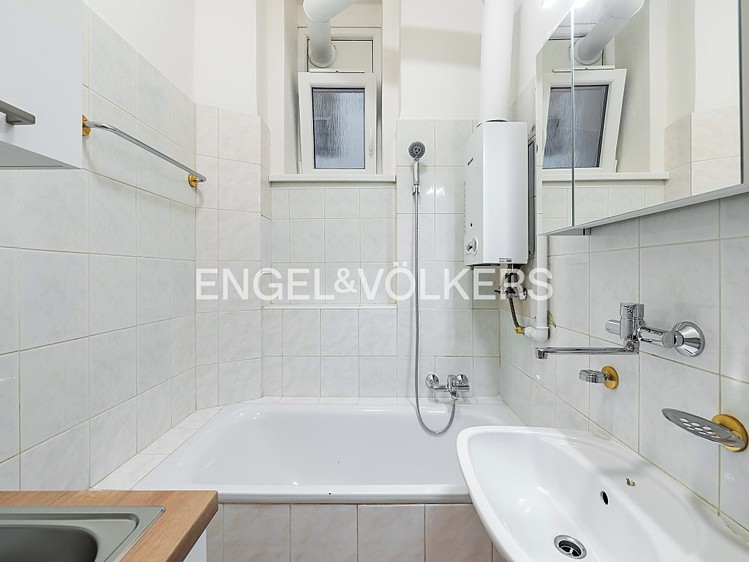 Pronájem bytu 2+1 49 m² - foto 5