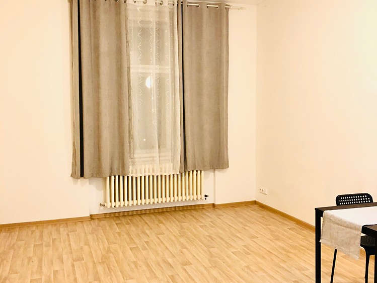 Pronájem bytu 1+kk 25 m² - foto 3