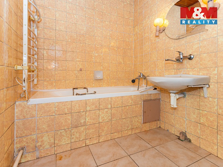 Prodej rodinného domu 120 m², pozemek 932 m² - foto 6