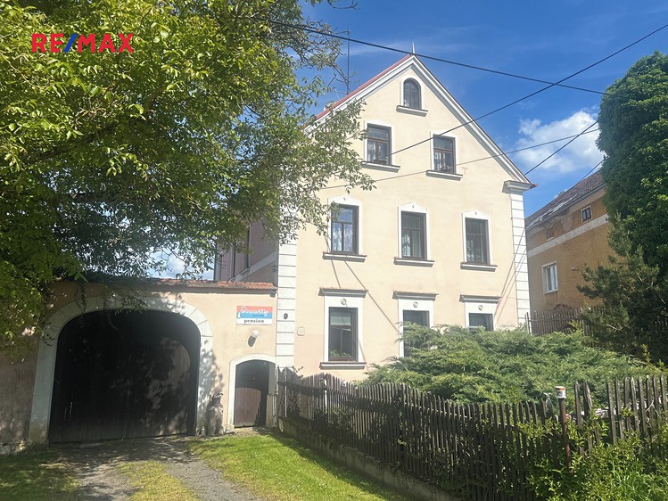 Prodej rodinného domu 250 m², pozemek 5 370 m² - foto 5