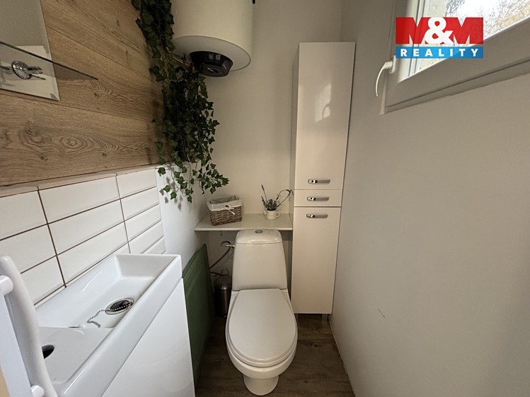 Prodej  chaty 27 m², pozemek 424 m² - foto 5
