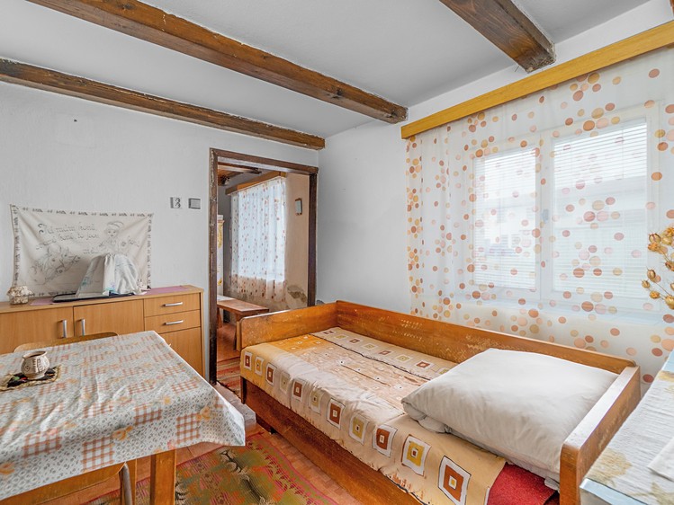 Prodej rodinného domu 80 m², pozemek 168 m² - foto 3