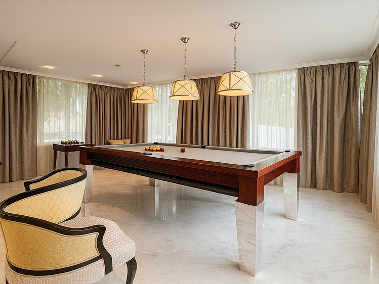 Prodej  vily 748 m², pozemek 1 007 m² - foto 6