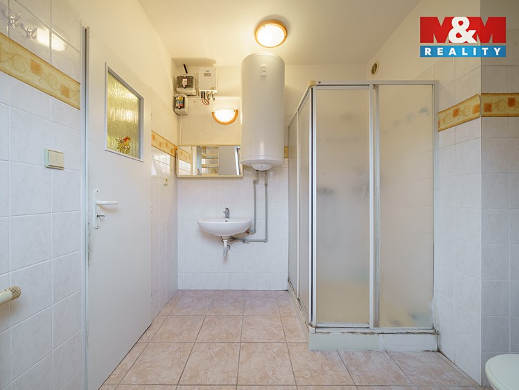 Prodej rodinného domu 169 m², pozemek 291 m² - foto 5