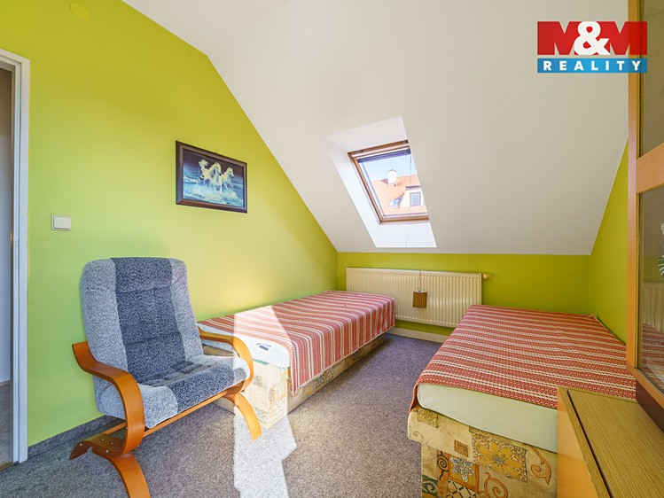 Prodej rodinného domu 169 m², pozemek 291 m² - foto 7