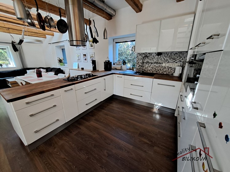 Prodej rodinného domu 110 m², pozemek 2 052 m² - foto 3