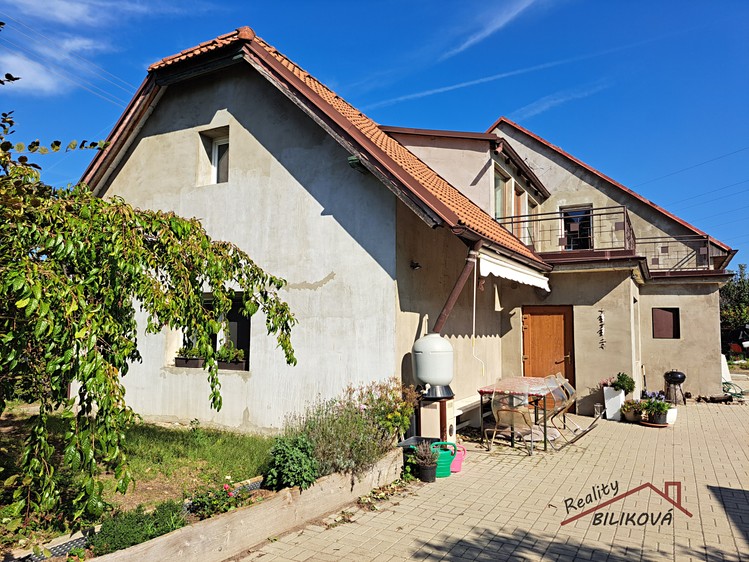 Prodej rodinného domu 110 m², pozemek 2 052 m² - foto 1