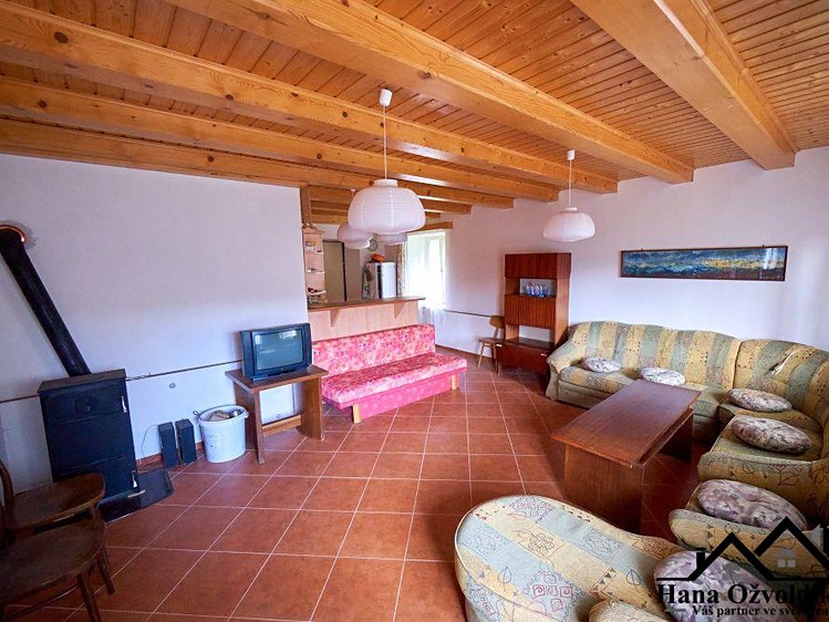 Prodej  rodinného domu 400 m², pozemek 691 m² - foto 7