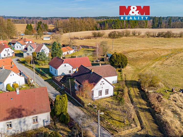 Prodej rodinného domu 95 m², pozemek 611 m² - foto 1