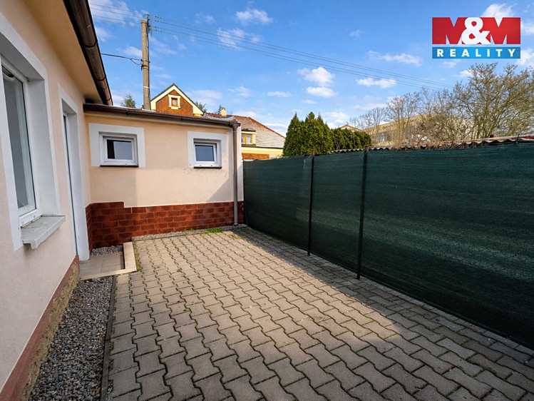 Prodej rodinného domu 153 m², pozemek 131 m² - foto 3