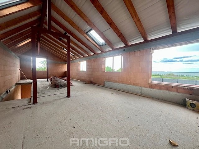 Prodej rodinného domu 141 m², pozemek 364 m² - foto 7