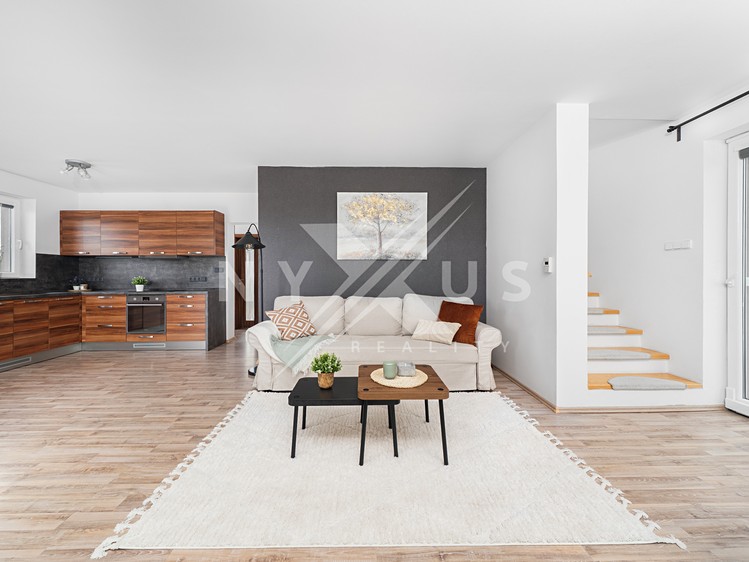 Prodej rodinného domu 160 m², pozemek 498 m² - foto 4