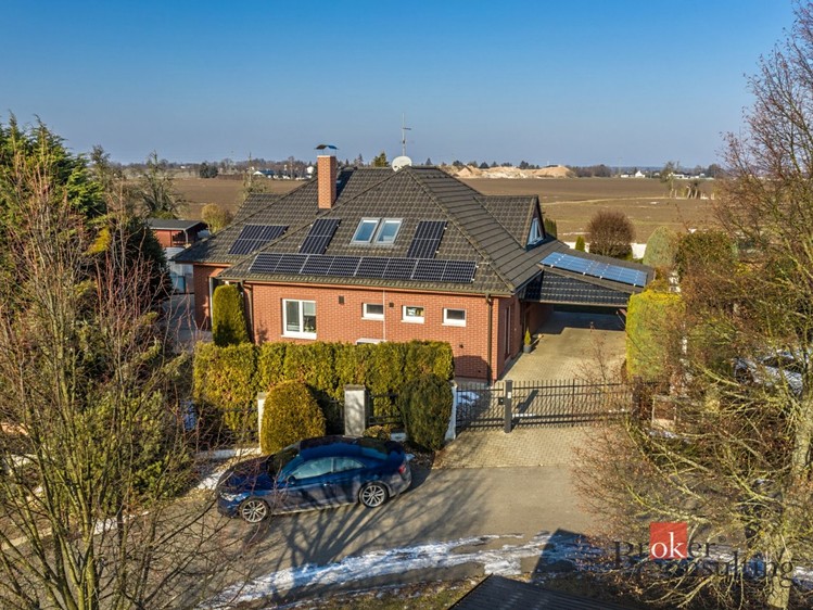Prodej  rodinného domu 280 m², pozemek 1 289 m² - foto 8