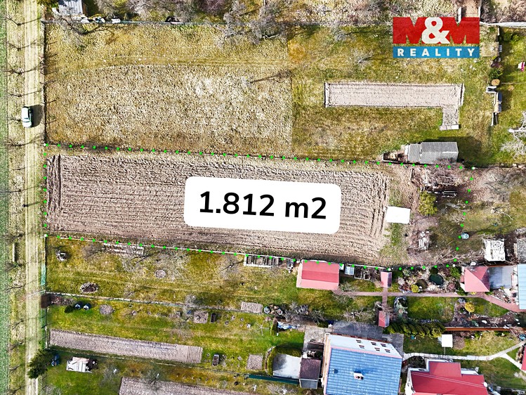 Prodej  stavebního pozemku 1 812 m² - foto 3