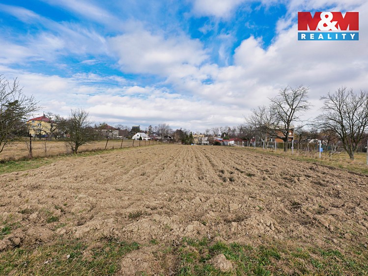 Prodej  stavebního pozemku 1 812 m² - foto 6