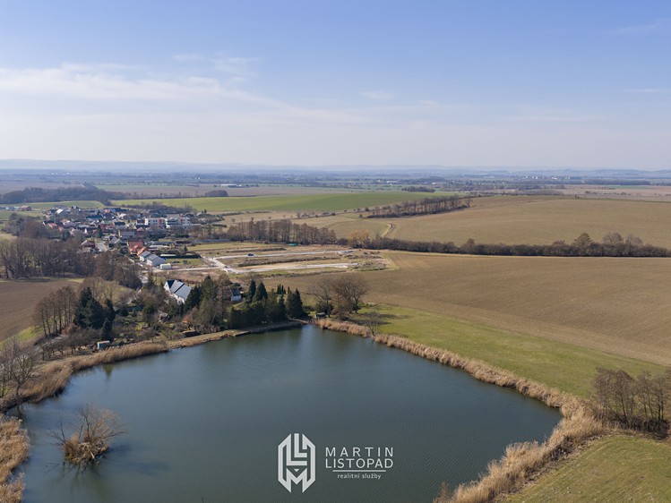 Prodej stavebního pozemku 954 m² - foto 8