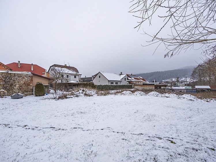 Prodej stavebního pozemku 2 314 m² - foto 6