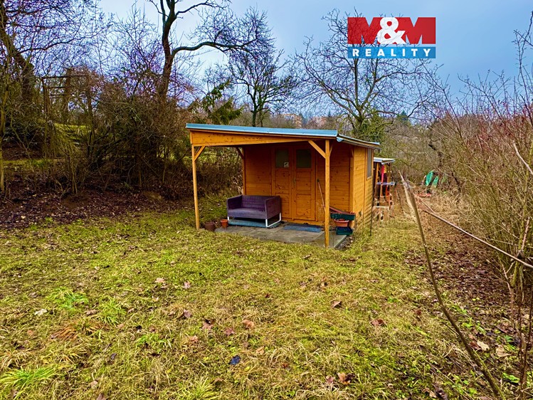 Pronájem zahrady 350 m² - foto 1